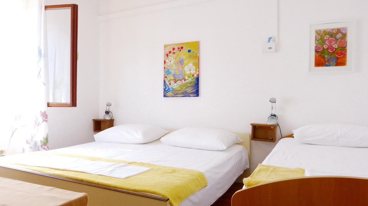 Beach Front Apartments Balica Rat Omis Ngoại thất bức ảnh