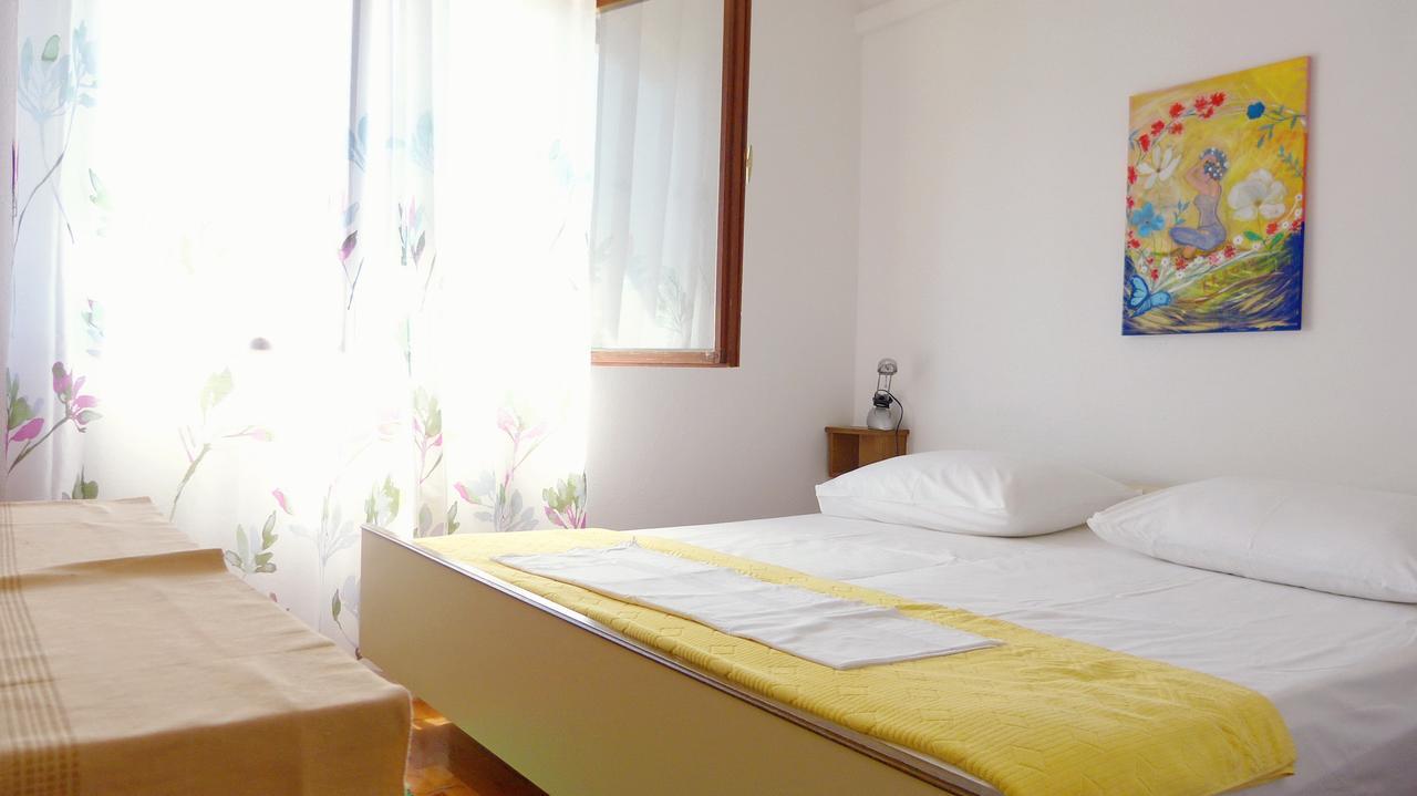 Beach Front Apartments Balica Rat Omis Ngoại thất bức ảnh
